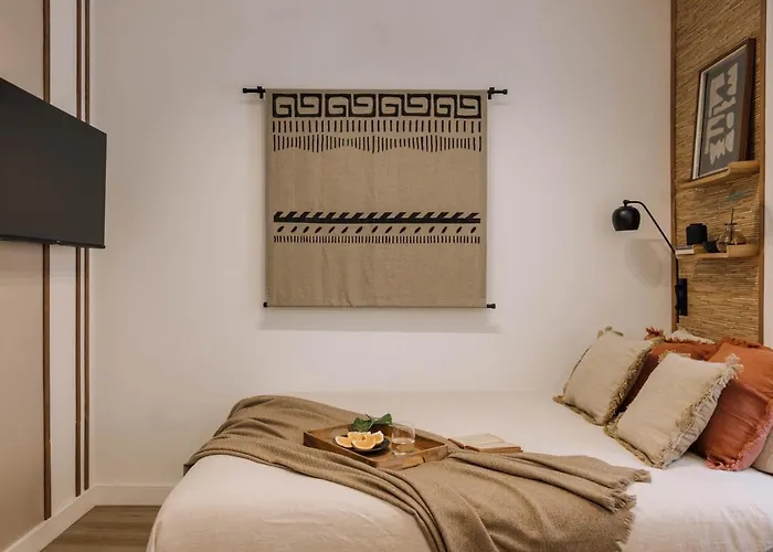 Inski - And Terrace In Avenidas Novas