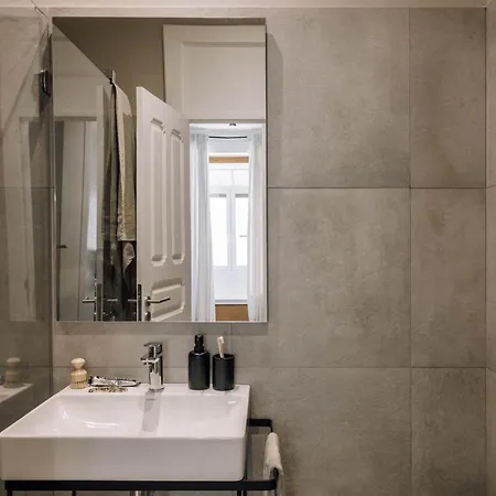 Inski - And Terrace In Avenidas Novas Lissabon