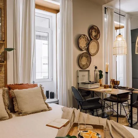 Inski - And Terrace In Avenidas Novas Appartement Lissabon